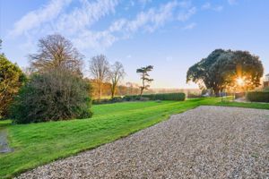 Photo 9- click for photo gallery